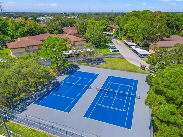 $2,000 | 2682 Sabal Springs Circle, Unit 204, Clearwater, FL 33761