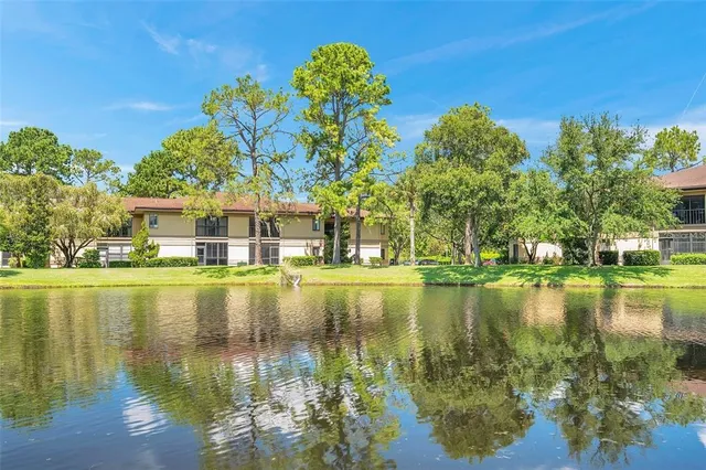 $2,000 | 2682 Sabal Springs Circle, Unit 204, Clearwater, FL 33761