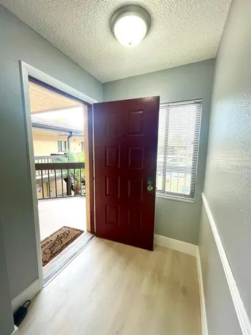 $2,000 | 2682 Sabal Springs Circle, Unit 204, Clearwater, FL 33761