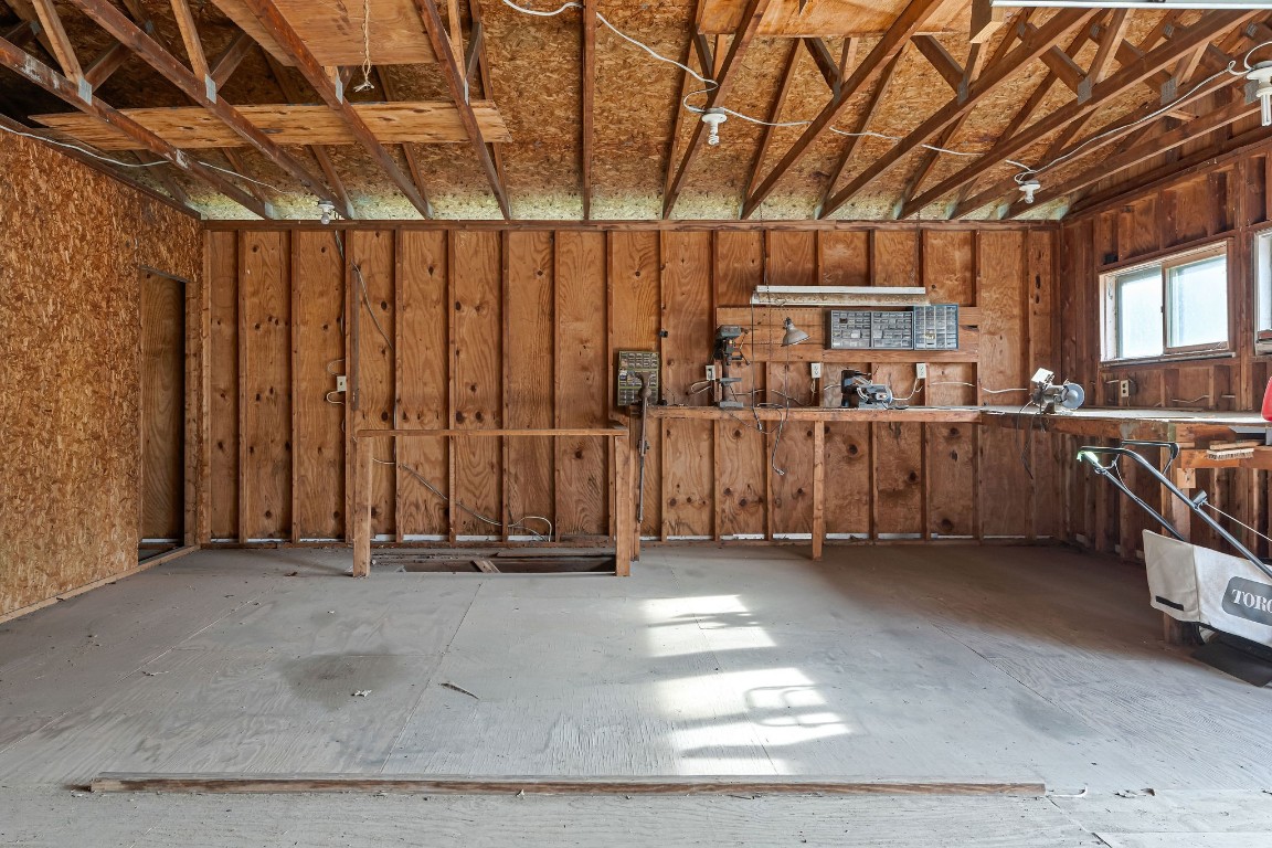 208 Castle Creek Road Binghamton, NY 13901 - Photo 43 of 48