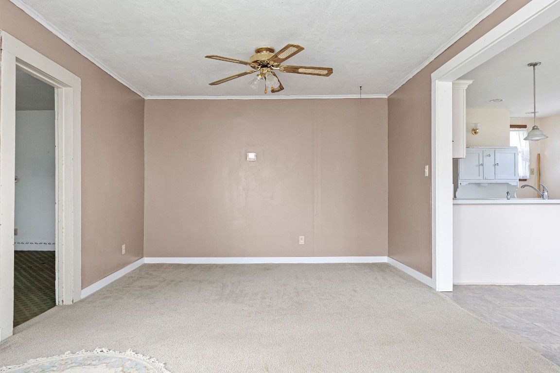 208 Castle Creek Road Binghamton, NY 13901 - Photo 8 of 48