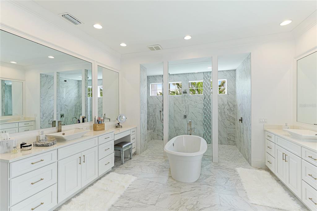 9060 Swaying Branch Road Sarasota, FL 34241 - Photo 25 of 71 Gallery Image 25