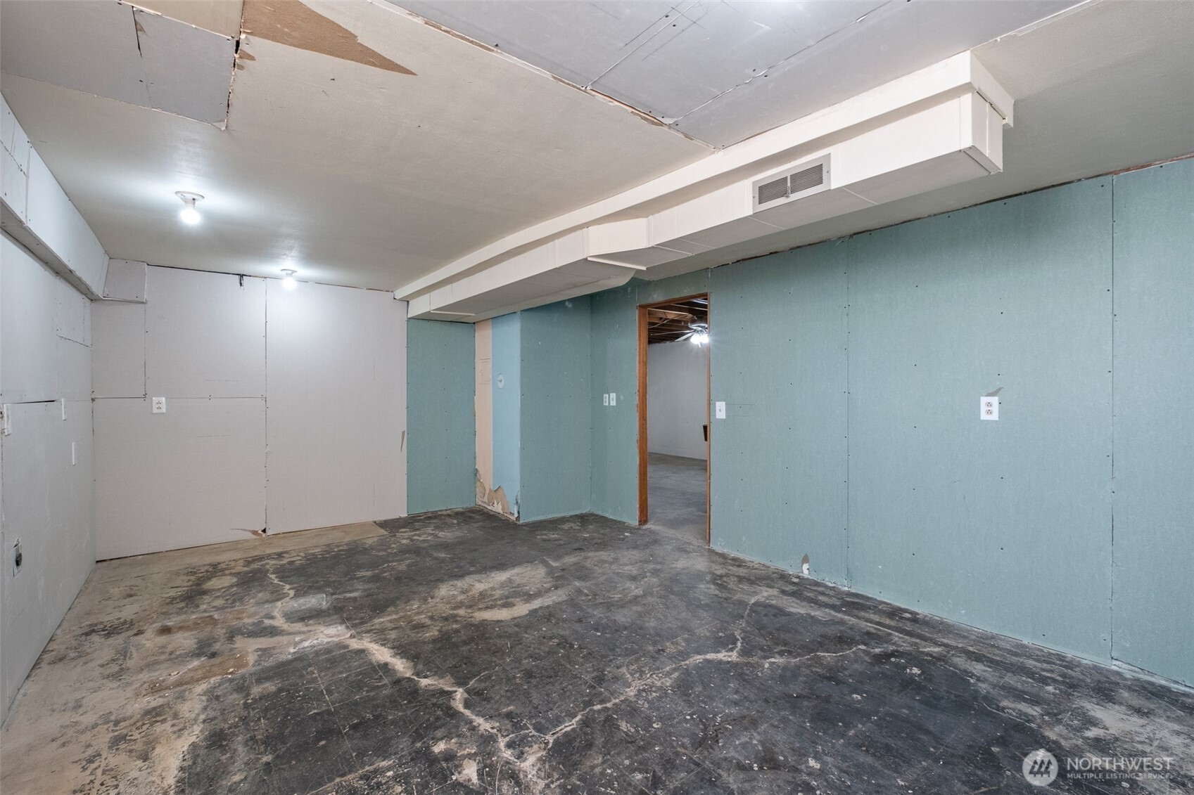 608 H Street Southeast Quincy, WA 98848 - Photo 26 of 32 a view of empty room