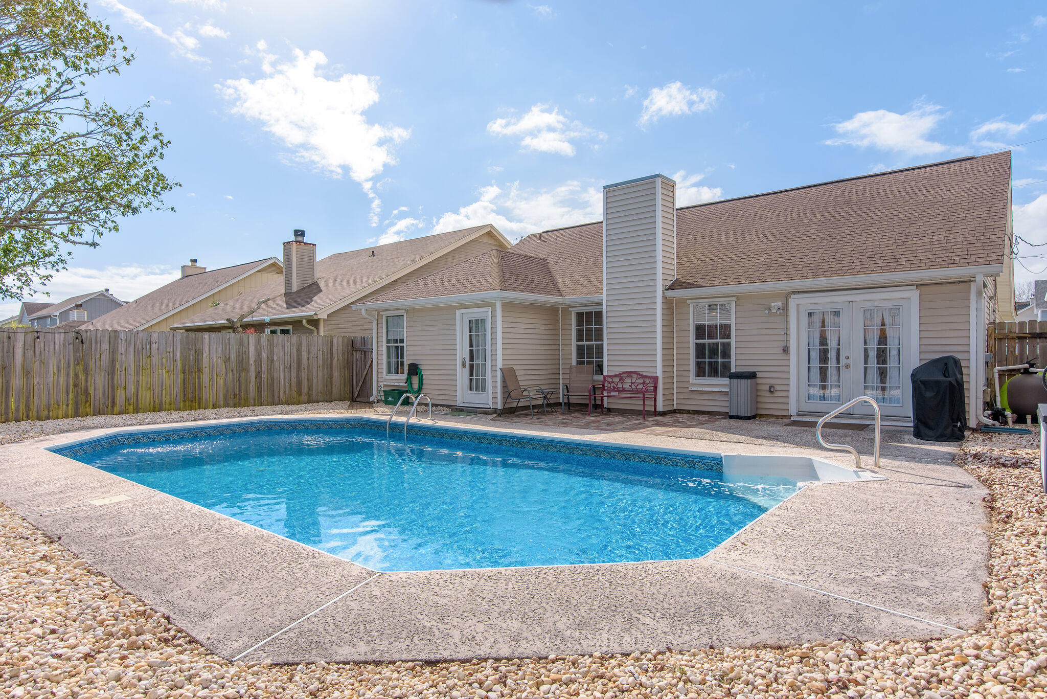 487 Sandy Ridge Circle Mary Esther, FL 32569 - Photo 2 of 28 tc2011111-2030