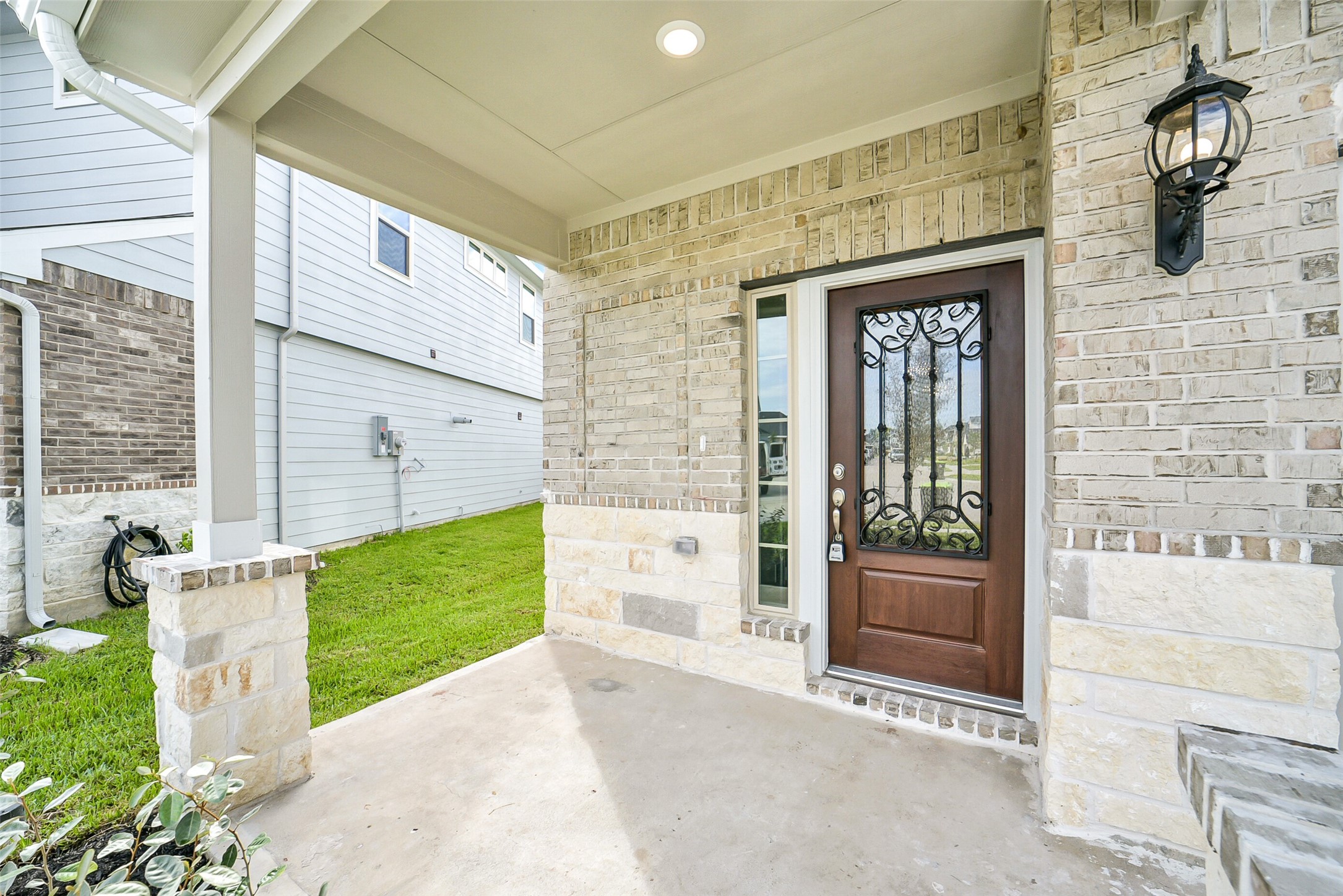 4207 Sternside Lane Houston, TX 77053 - Photo 3 of 42