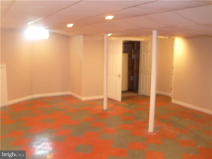 114 Pleasant Hill Road Cheltenham, PA 19012 - Photo 8 of 10 Gallery Image 8