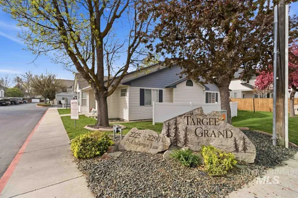 $280,000 | 2270 South Challenger Lane, Unit 202, Boise, ID 83705