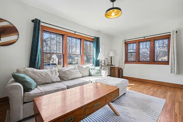 $249,900 | 1904 Nelson Avenue Southeast, Grand Rapids, MI 49507