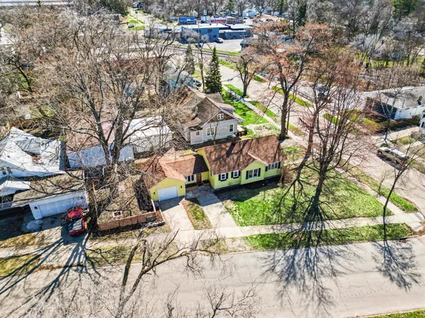$249,900 | 1904 Nelson Avenue Southeast, Grand Rapids, MI 49507