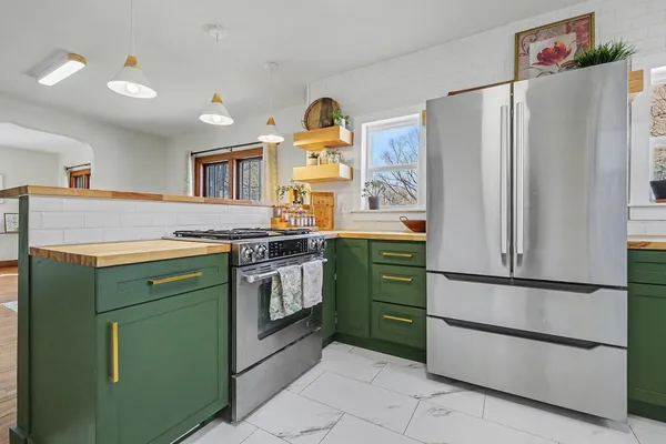 $249,900 | 1904 Nelson Avenue Southeast, Grand Rapids, MI 49507