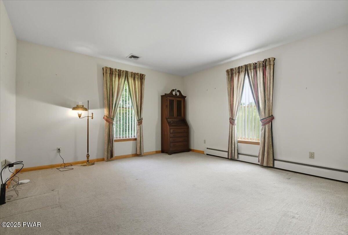 127 Huckleberry Road Newfoundland, PA 18445 - Photo 27 of 40