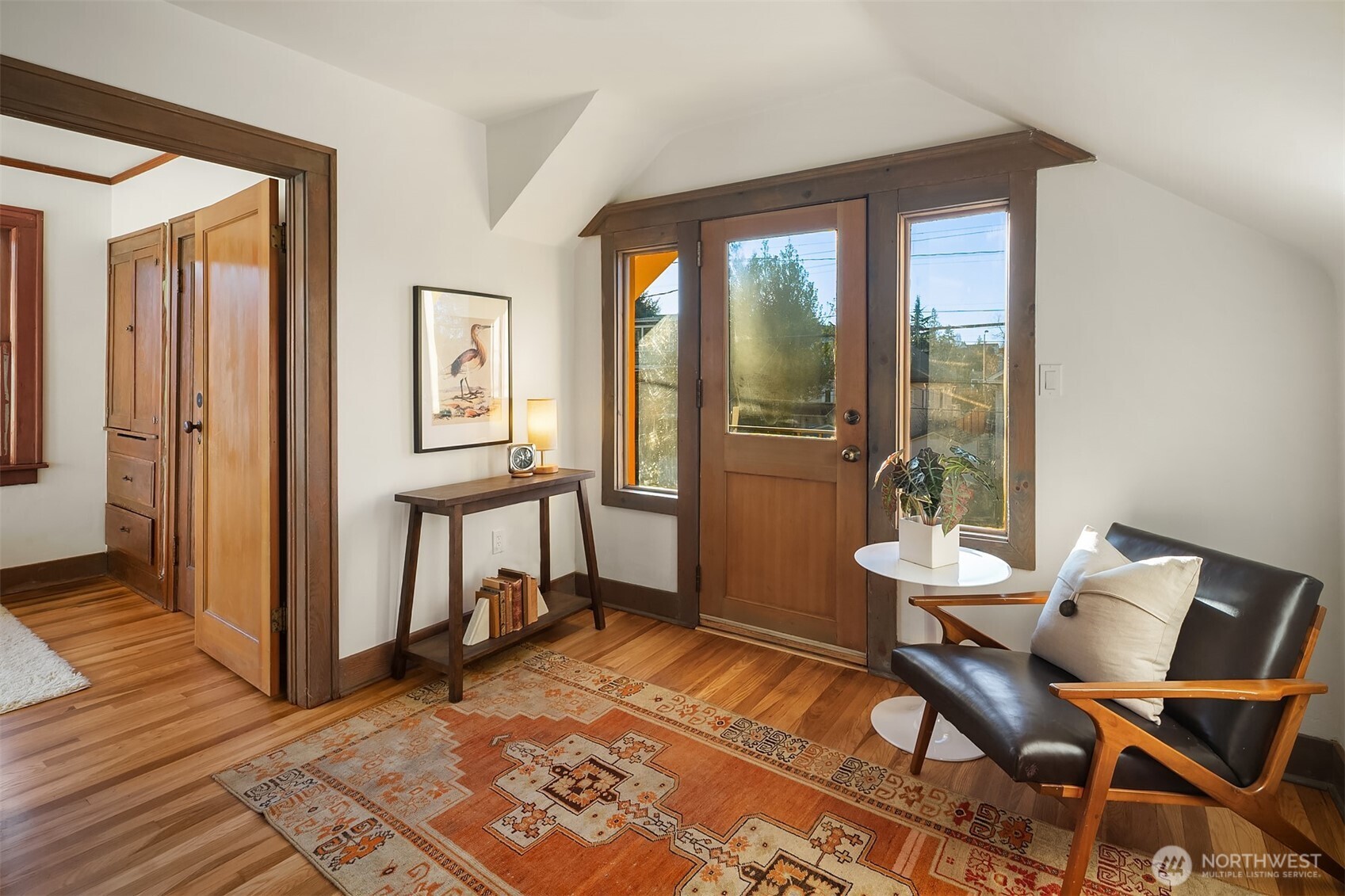 5027 8th Avenue Northeast Seattle, WA 98105 - Photo 18 of 33