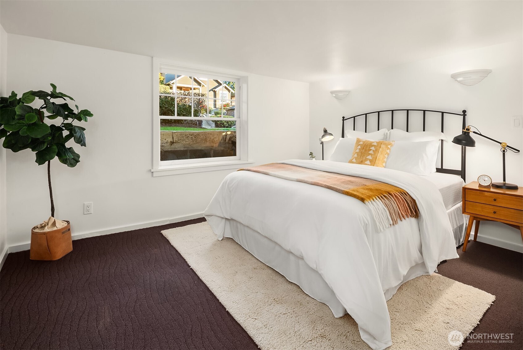 5027 8th Avenue Northeast Seattle, WA 98105 - Photo 26 of 33