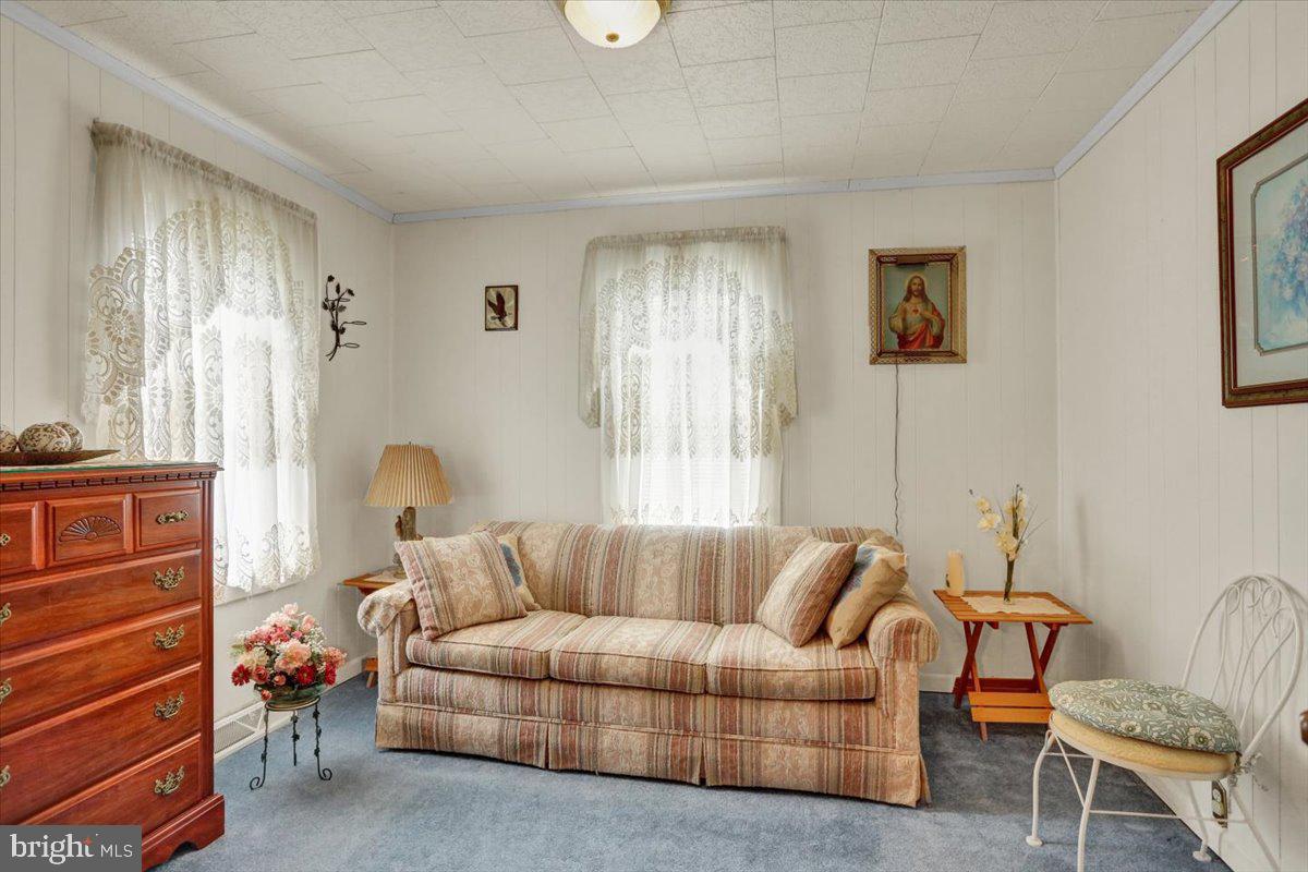 975 Upland Avenue Reading, PA 19607 - Photo 14 of 32 Gallery Image 14
