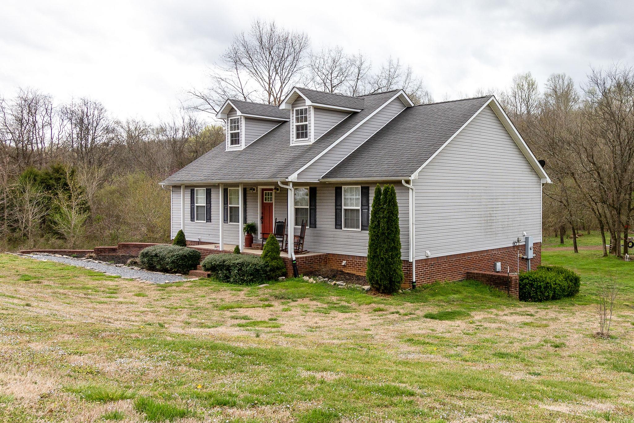 1675 Center Star Road Columbia, TN 38401 - Photo 2 of 21 a view of a house with a yard and plants