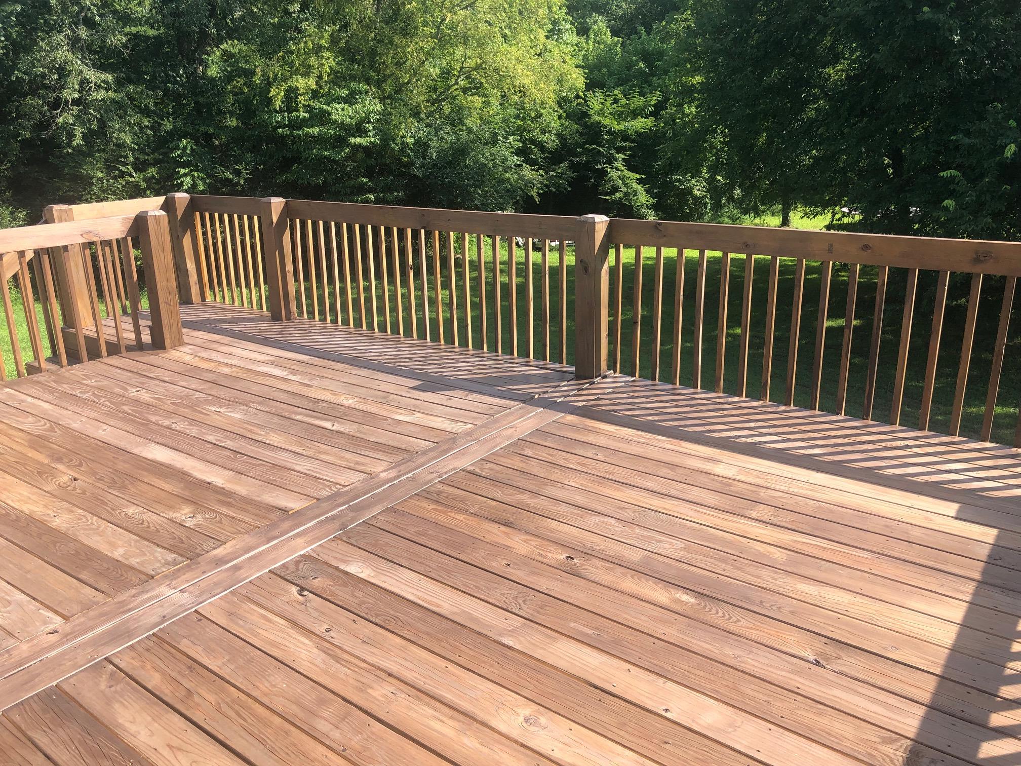 1675 Center Star Road Columbia, TN 38401 - Photo 5 of 21 a view of a wooden balcony