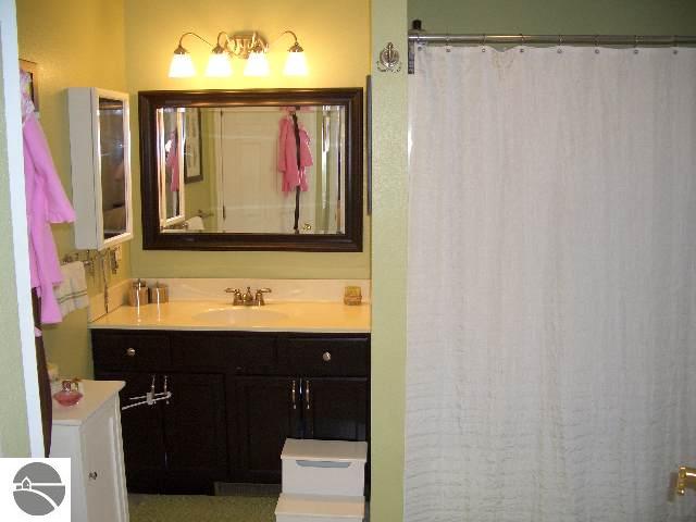 3127 Aaron Lane Traverse City, MI 49685 - Photo 5 of 9 1686276-4.JPG