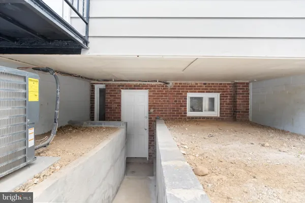 a view of a storage & utility room