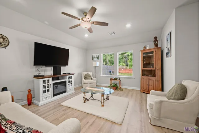 $239,900 | 13017 Bayberry Avenue, Walker, LA 70785