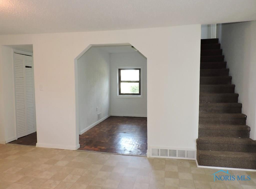 2993 North Downing Road Genoa, OH 43430 - Photo 7 of 13 Gallery Image 7