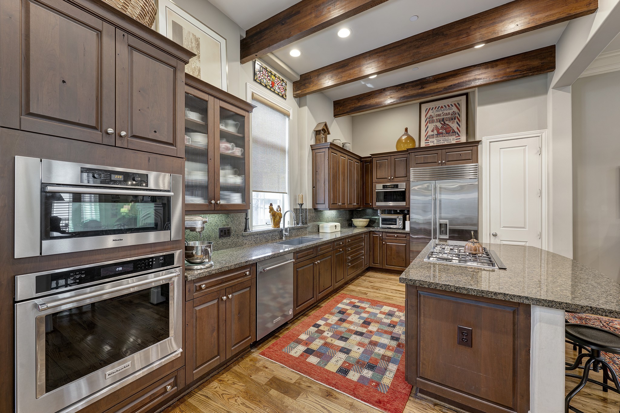 2140 Kipling Street Houston, TX 77098 - Photo 13 of 37