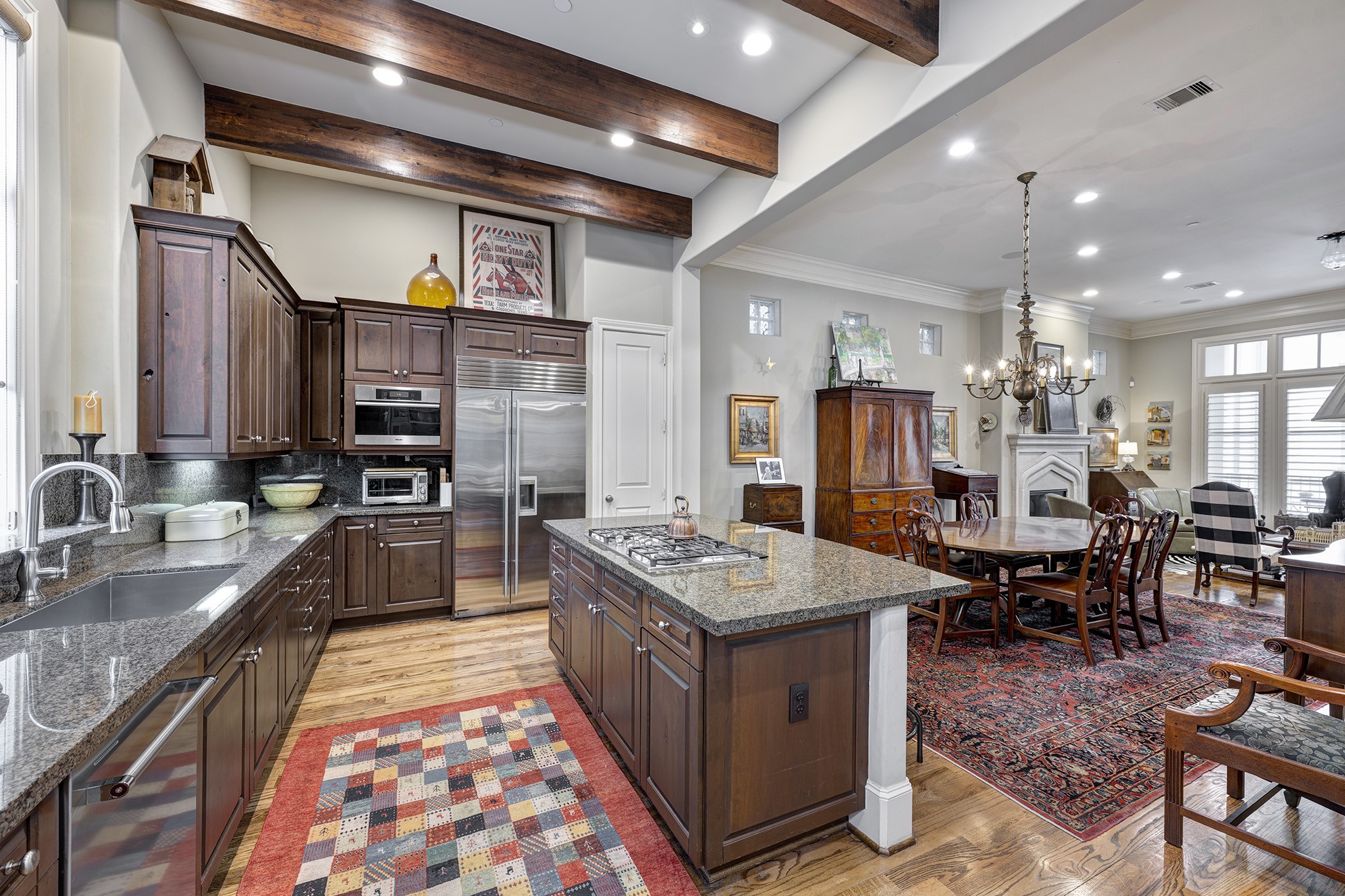 2140 Kipling Street Houston, TX 77098 - Photo 14 of 37