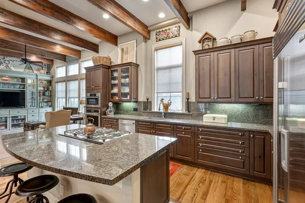 $995,000 | 2140 Kipling Street, Houston, TX 77098