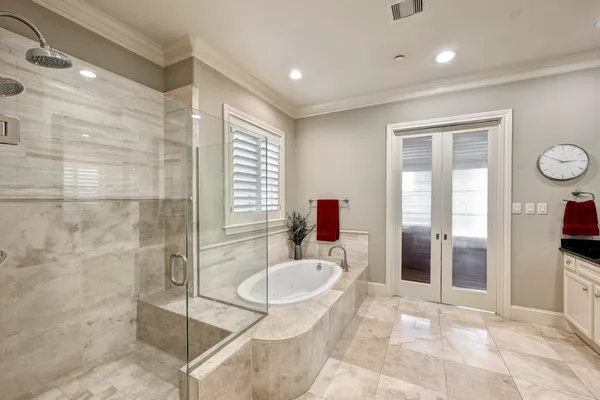 $995,000 | 2140 Kipling Street, Houston, TX 77098