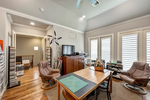 $995,000 | 2140 Kipling Street, Houston, TX 77098