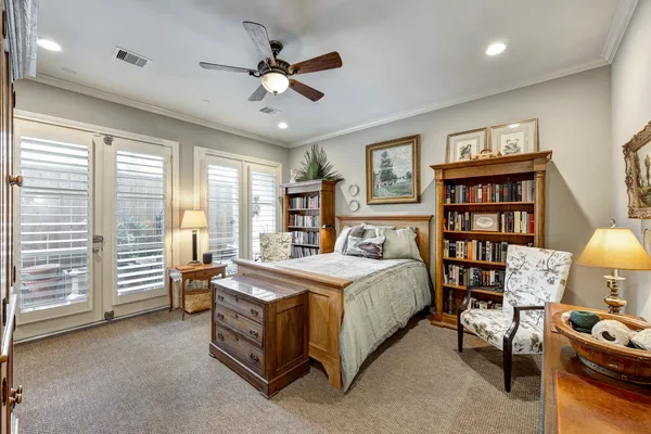 $995,000 | 2140 Kipling Street, Houston, TX 77098