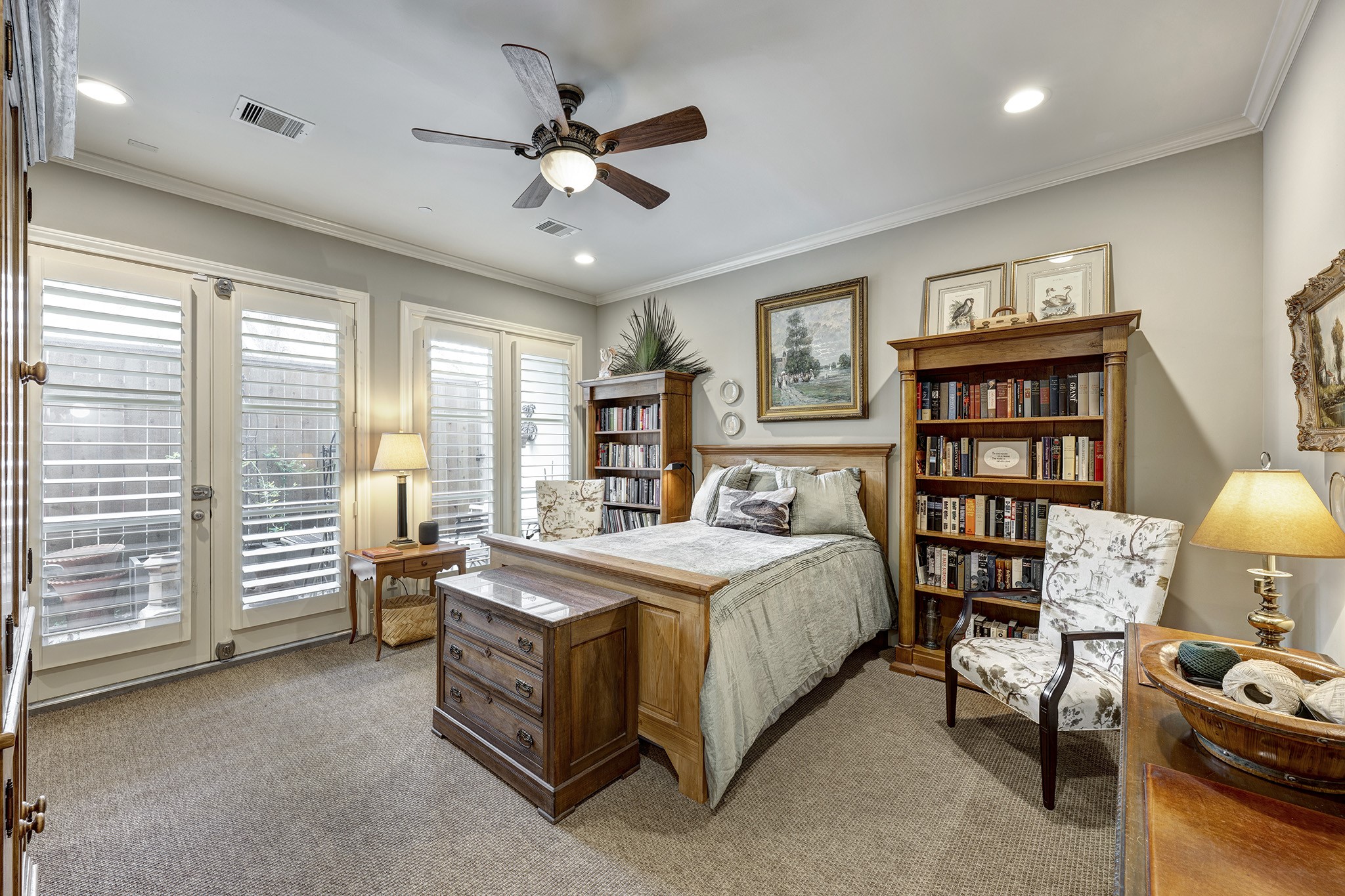 2140 Kipling Street Houston, TX 77098 - Photo 5 of 37