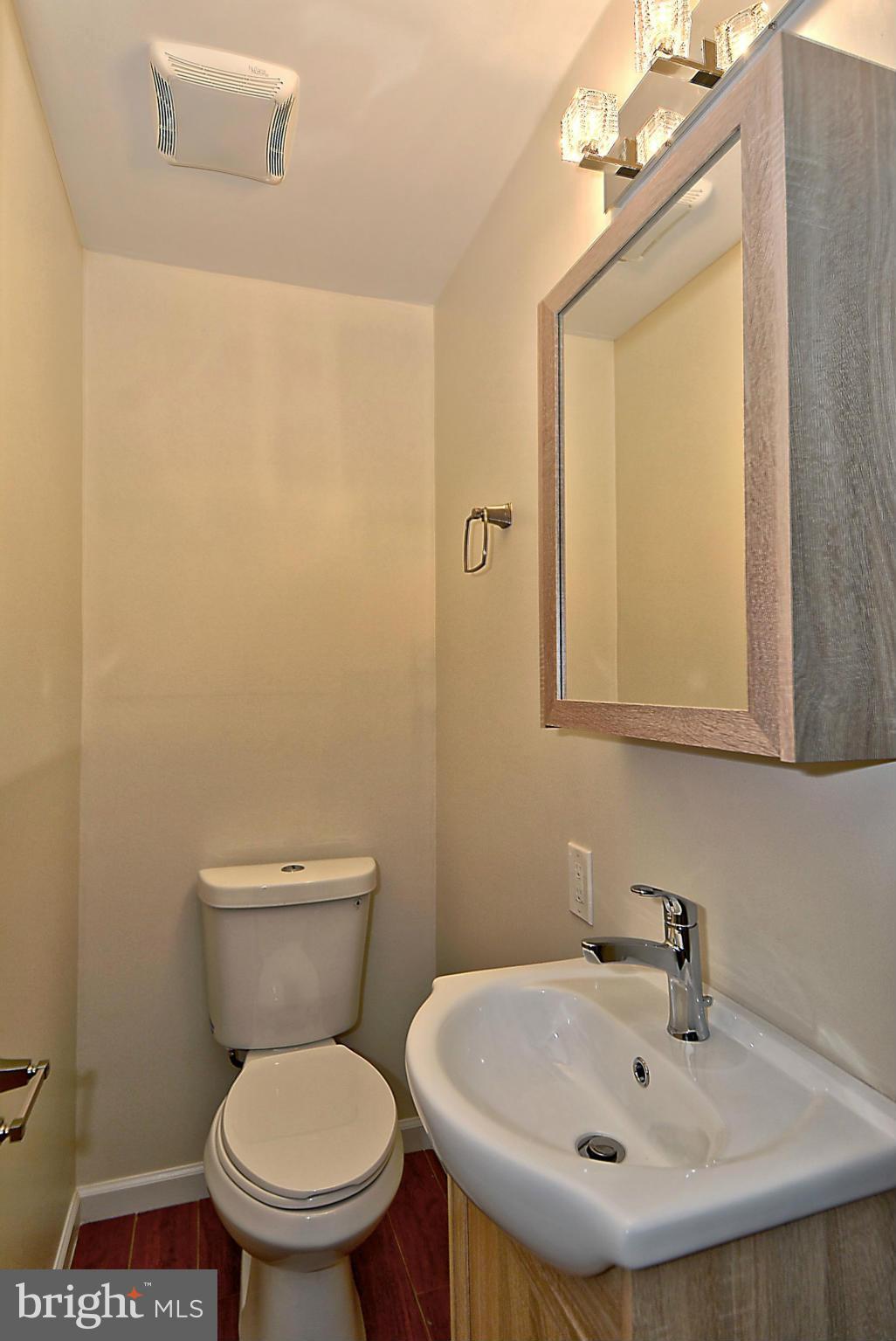 601 Ridge Road Westminster, MD 21157 - Photo 16 of 20 Half Bath