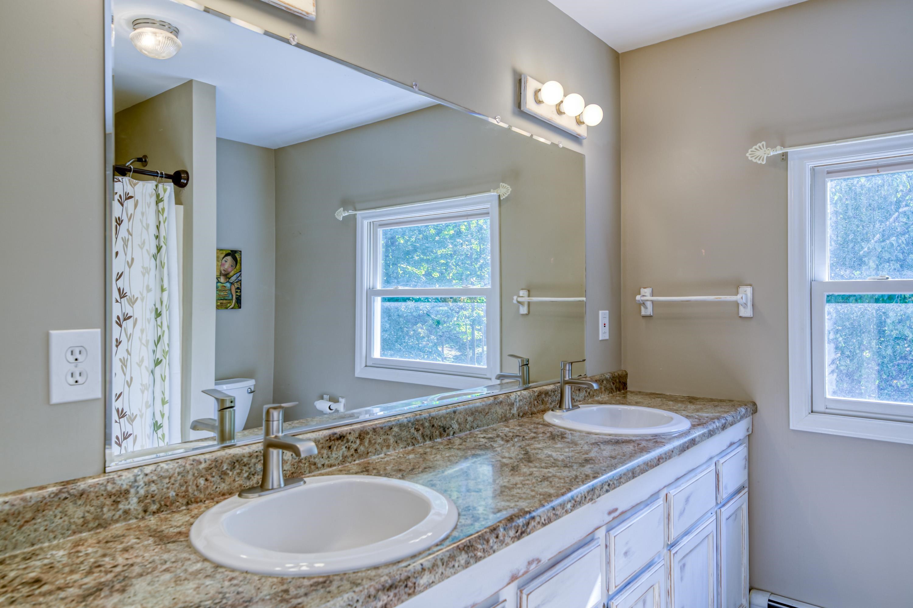 10552 Center Road Traverse City, MI 49686 - Photo 57 of 65
