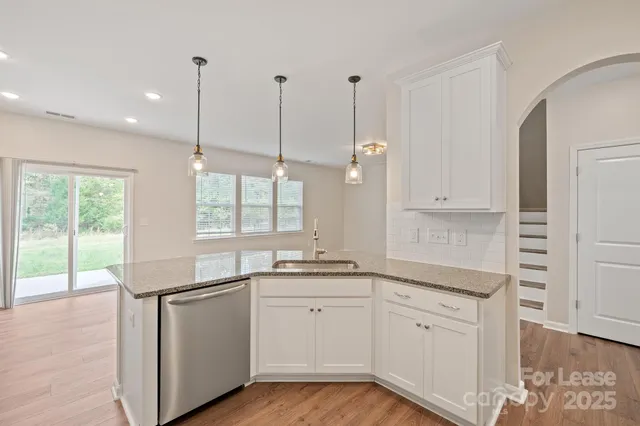 $2,895 | 15011 Nichols Hall Drive, Charlotte, NC 28273