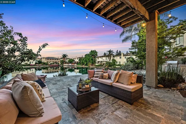 $949,900 | 5717 St Andrews Drive, Stockton, CA 95219