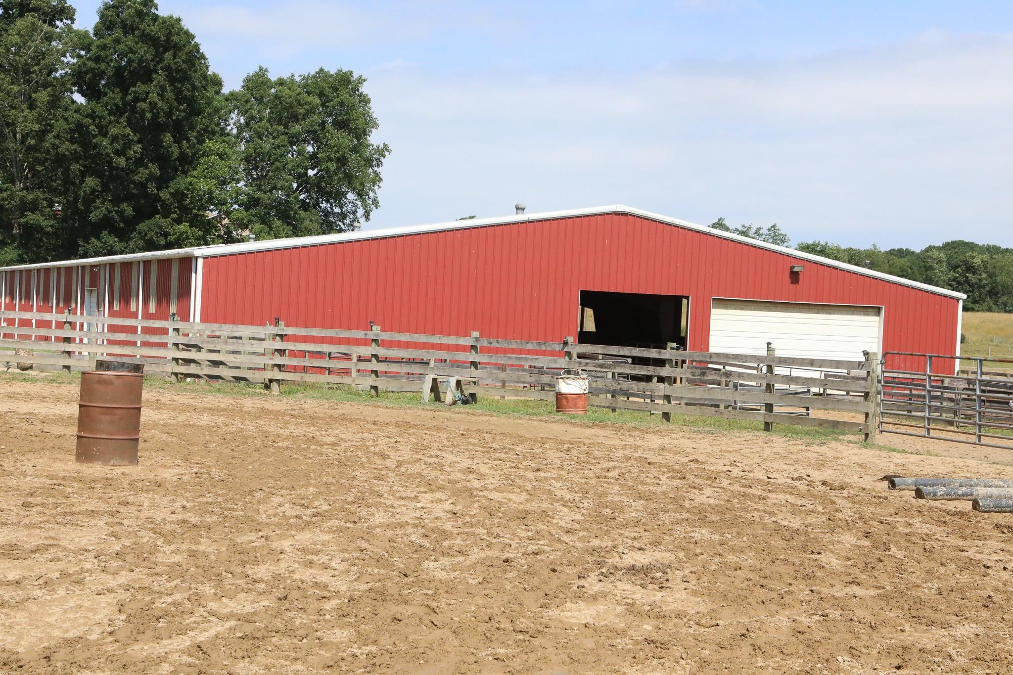 435 Lofton Road Raphine, VA 24472 - Photo 12 of 65 a backyard of a house with table and chairs