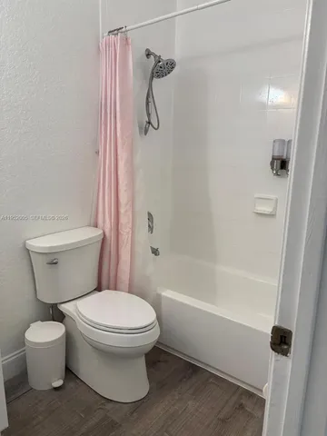 $2,700 | 2532 Southeast 15th Court, Unit 2532, Homestead, FL 33035