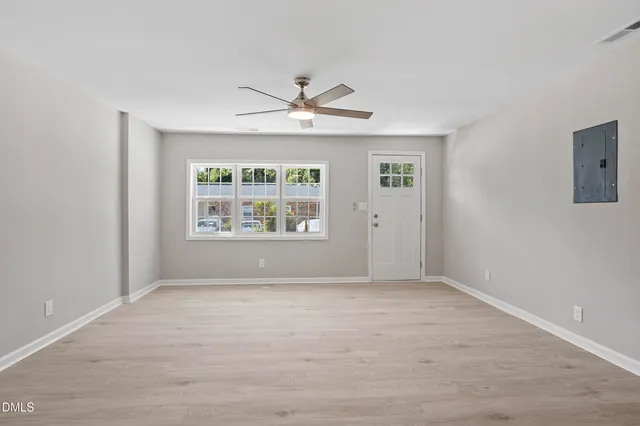 $208,900 | 604 East Townsend Street, Dunn, NC 28334