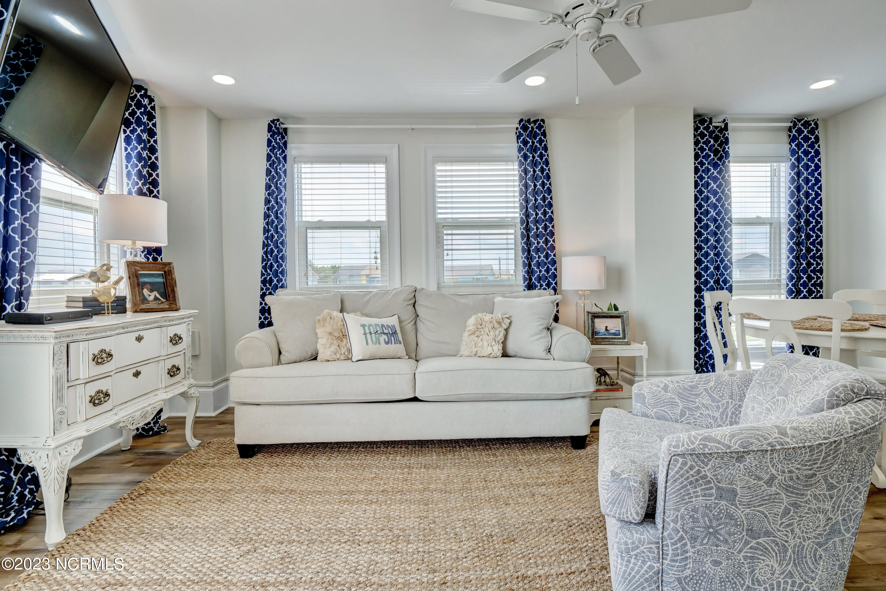 2000 New River Inlet Road, Unit 2201 North Topsail Beach, NC 28460 - Photo 13 of 45 013_p1355045_46_47_48_49_50_51