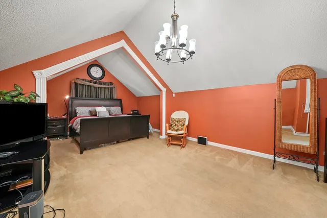 $509,999 | 2571 Essex Drive, Northbrook, IL 60062