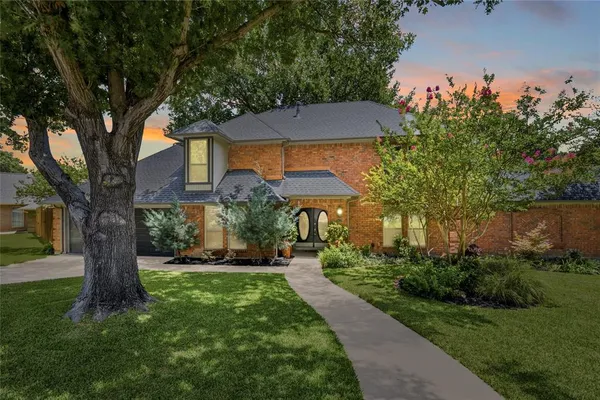 $490,000 | 3419 Bridlegate Drive, Arlington, TX 76016
