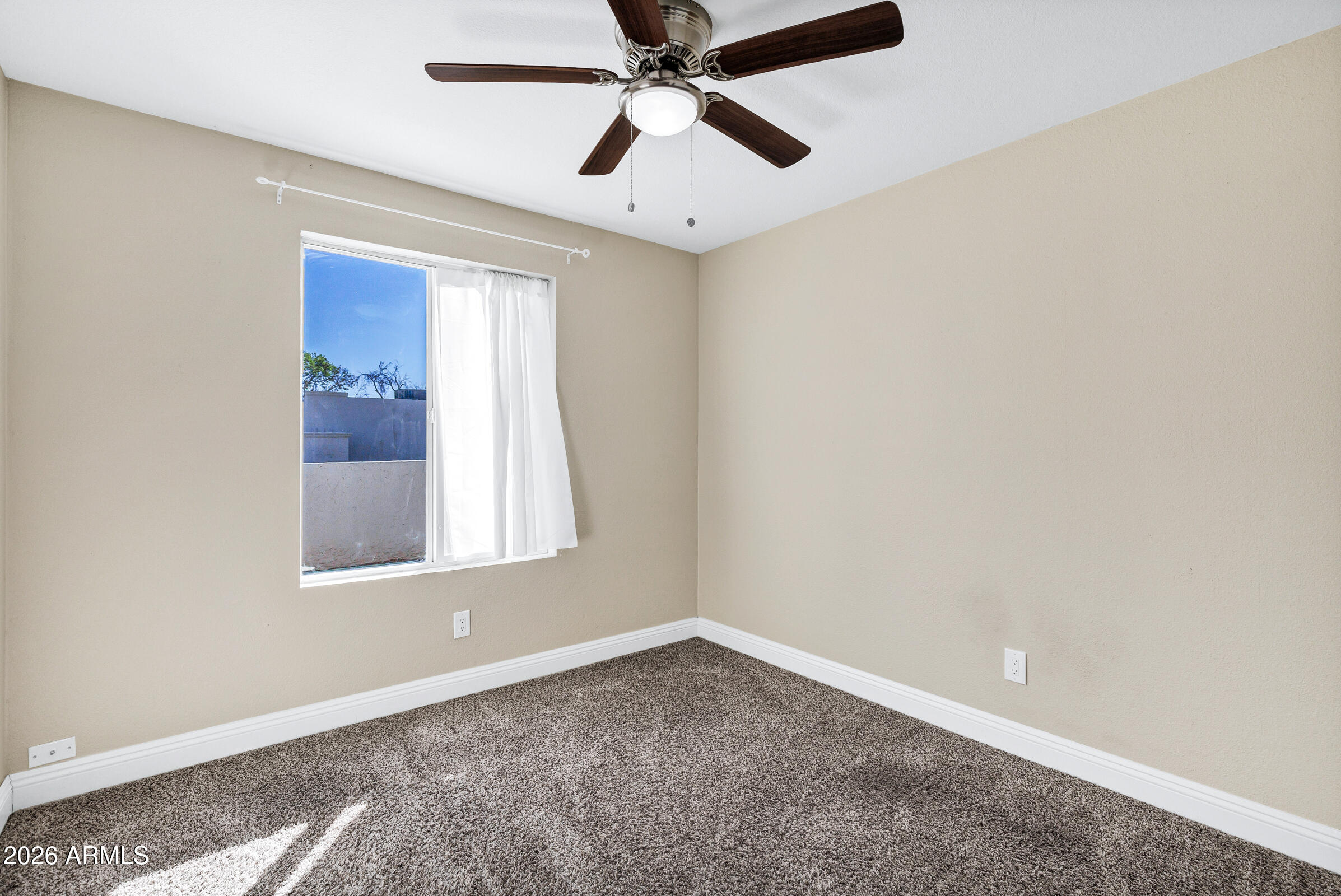 6816 North 29th Lane Phoenix, AZ 85017 - Photo 16 of 28 Bedroom 4