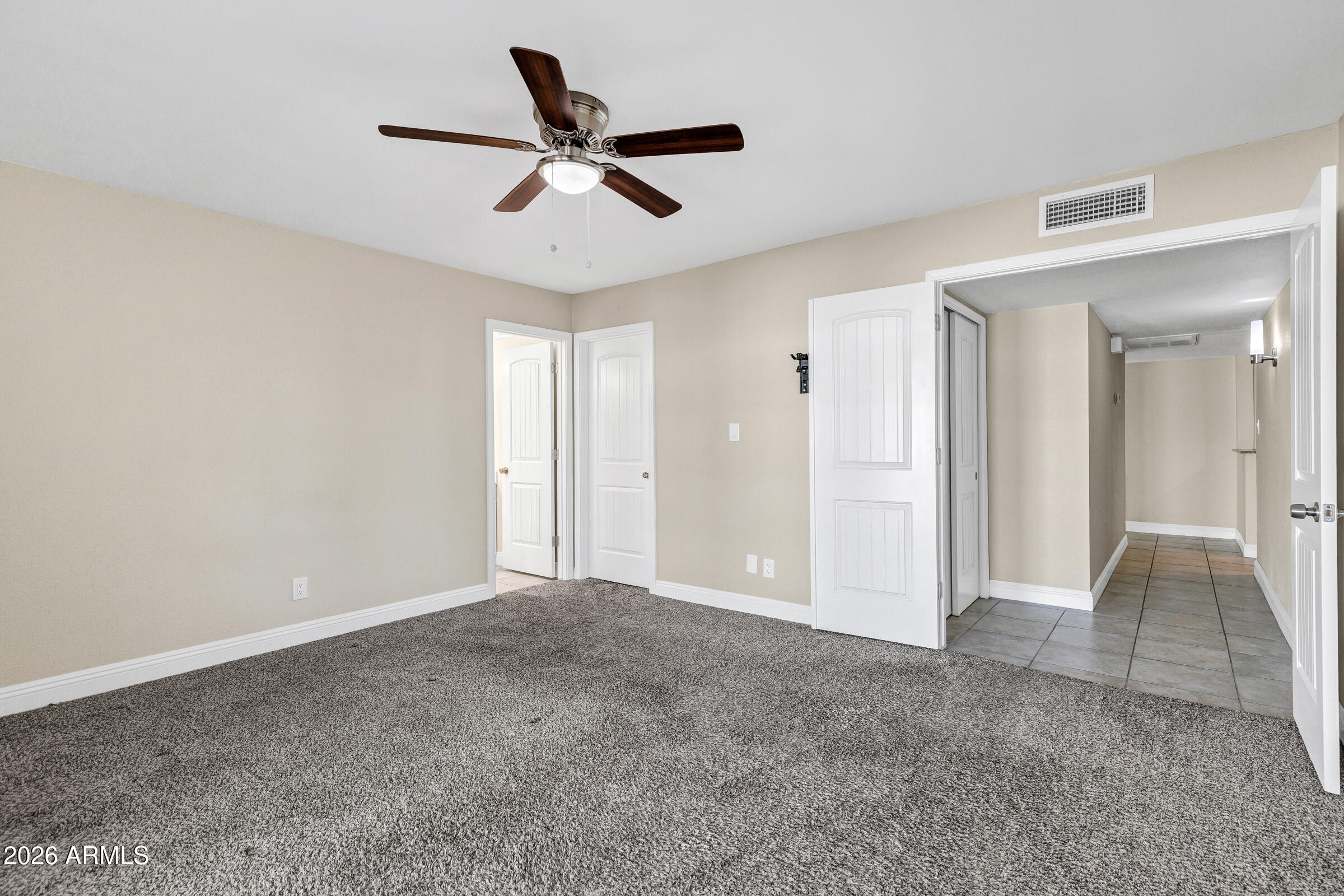 6816 North 29th Lane Phoenix, AZ 85017 - Photo 22 of 28 Bedroom 1