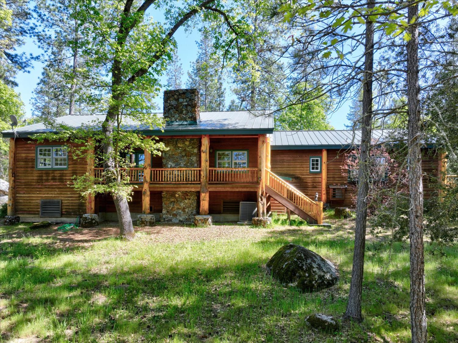 37733 Black Ranch Road Oakhurst, CA 93644 - Photo 1 of 98