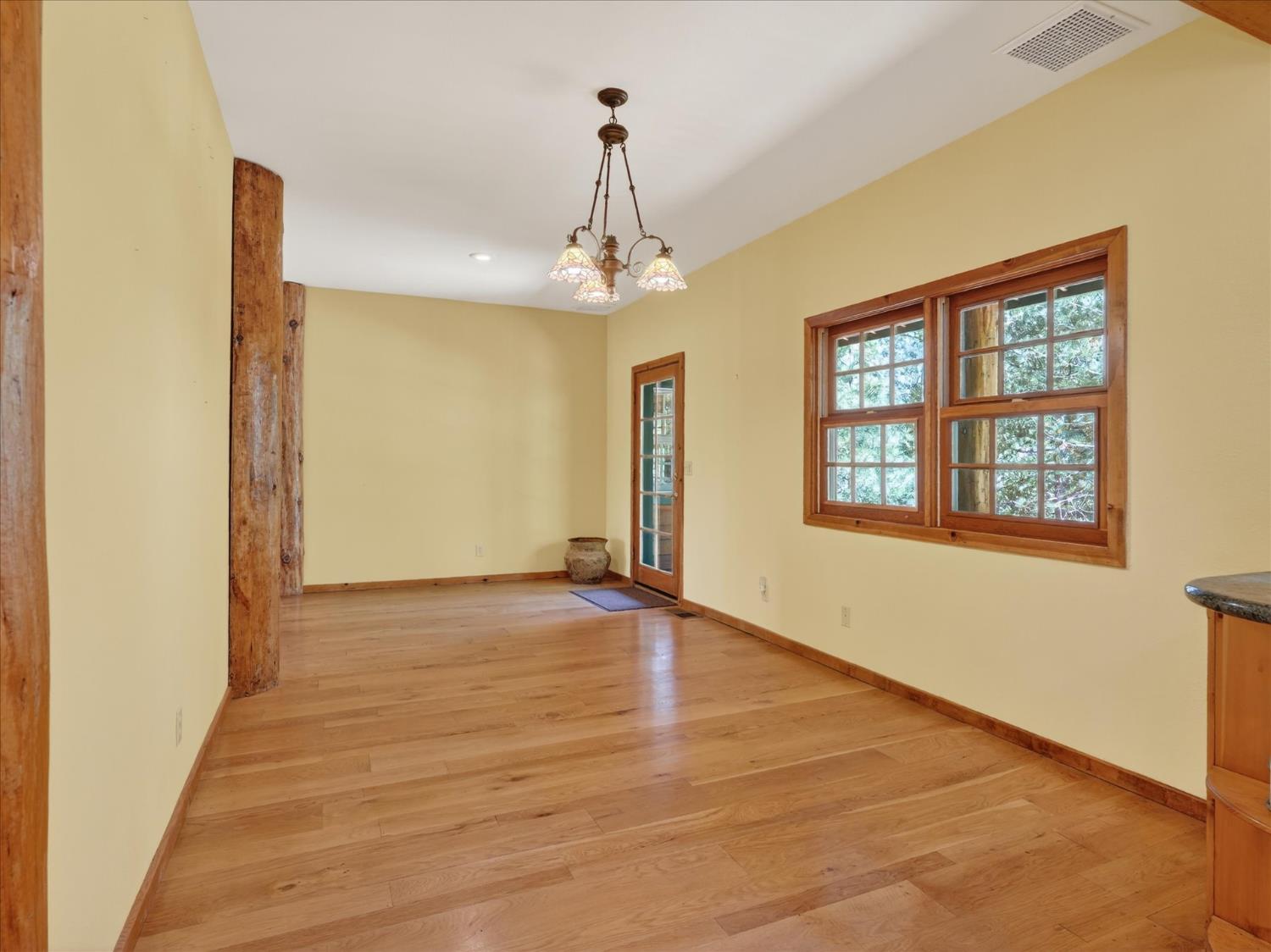 37733 Black Ranch Road Oakhurst, CA 93644 - Photo 11 of 98