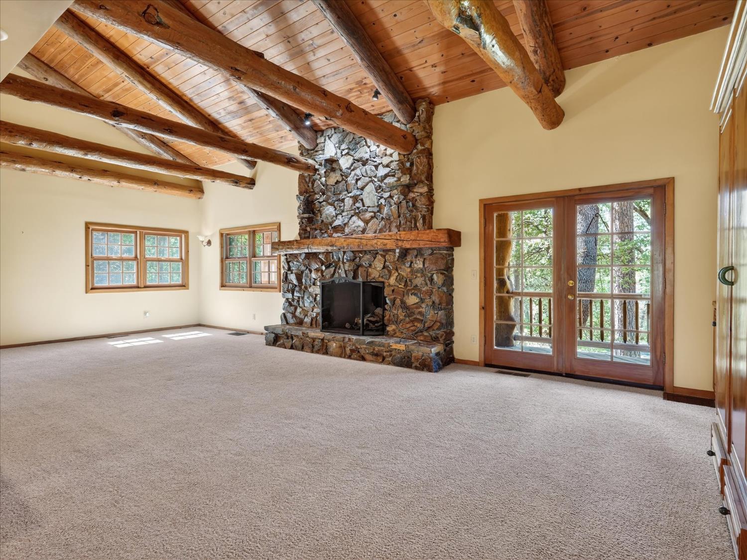 37733 Black Ranch Road Oakhurst, CA 93644 - Photo 12 of 98