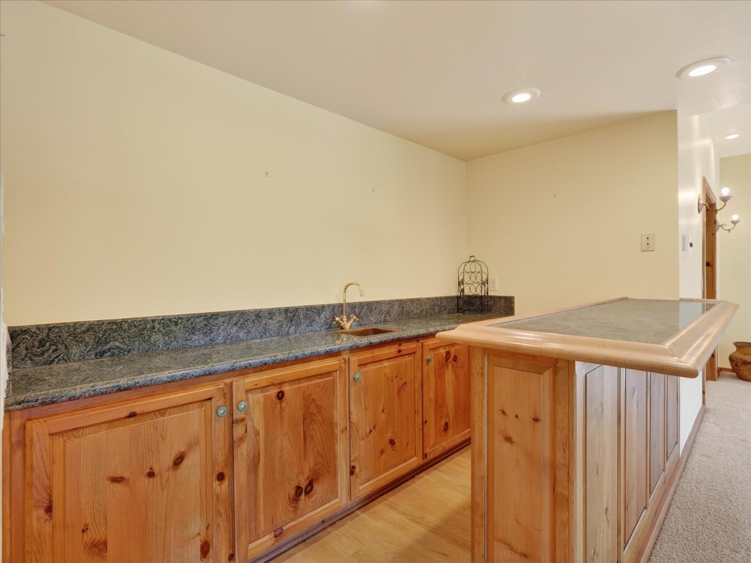 37733 Black Ranch Road Oakhurst, CA 93644 - Photo 14 of 98