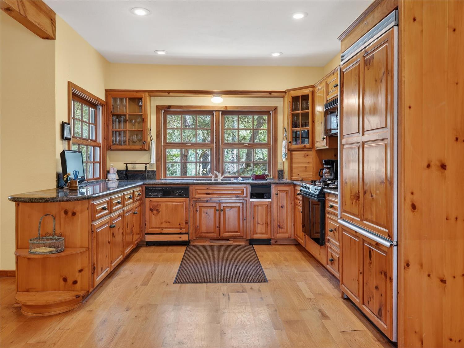 37733 Black Ranch Road Oakhurst, CA 93644 - Photo 17 of 98