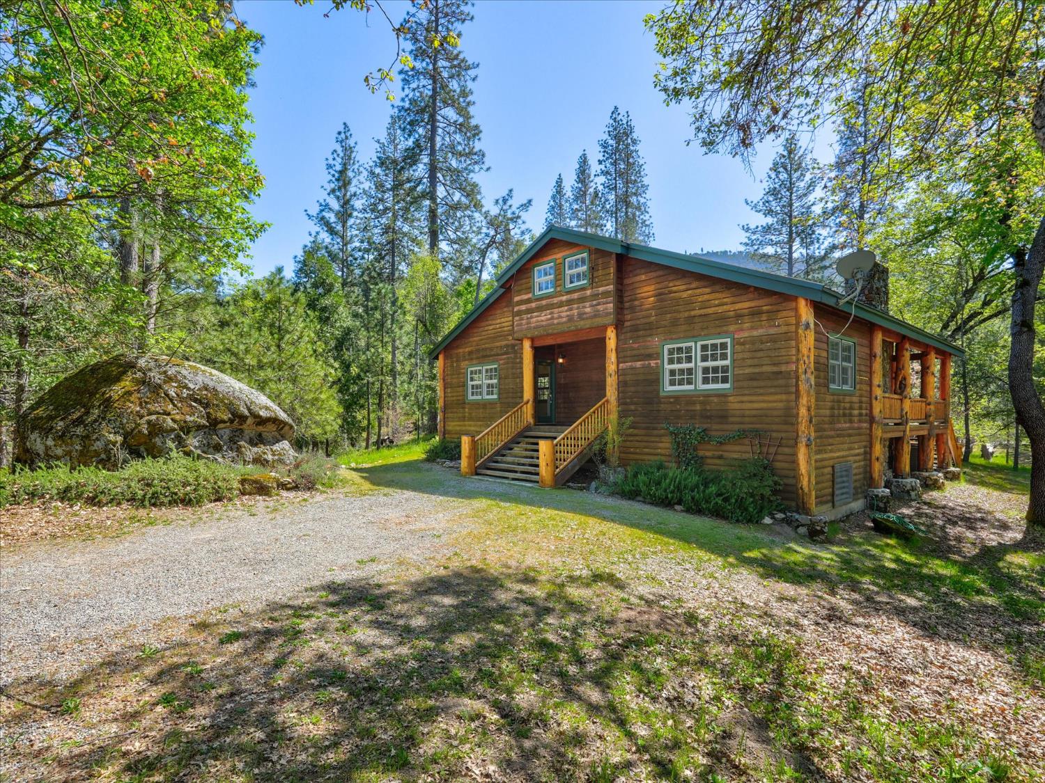 37733 Black Ranch Road Oakhurst, CA 93644 - Photo 2 of 98