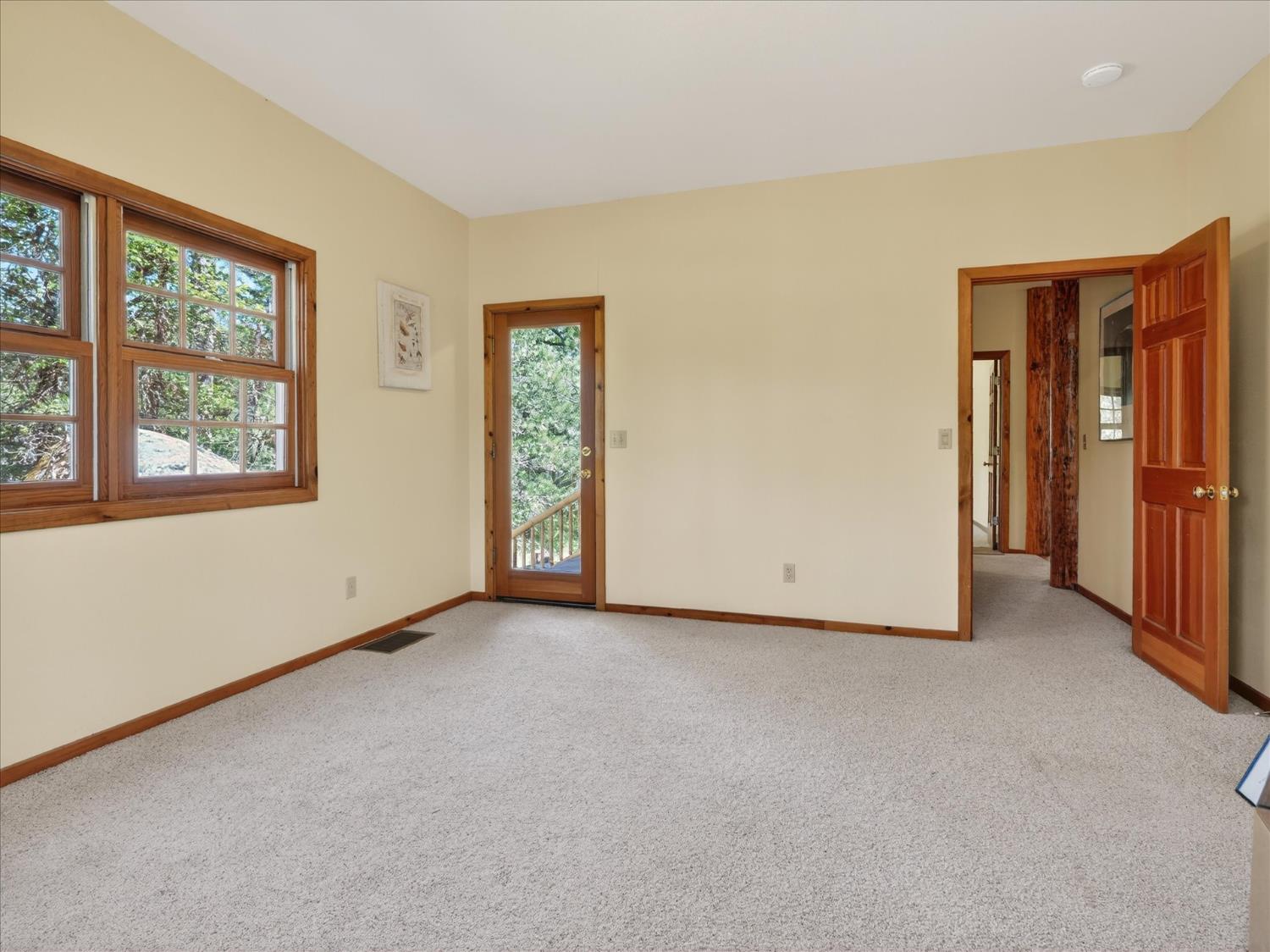 37733 Black Ranch Road Oakhurst, CA 93644 - Photo 40 of 98